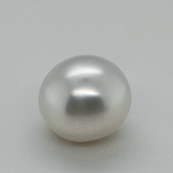 Pearl  (Moti) 7.63 Ct Good Quality